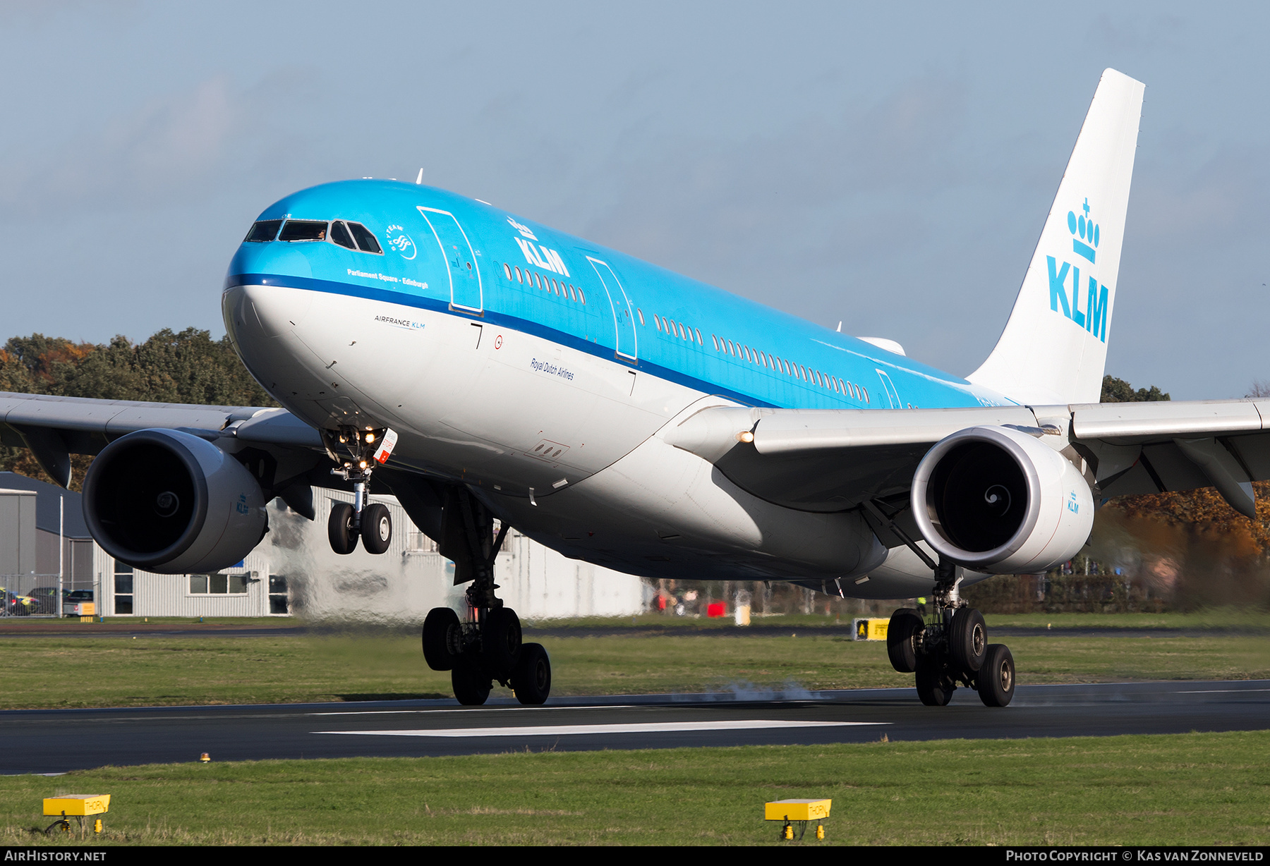 Aircraft Photo of PH-AOE | Airbus A330-203 | KLM - Royal Dutch Airlines | AirHistory.net #295098