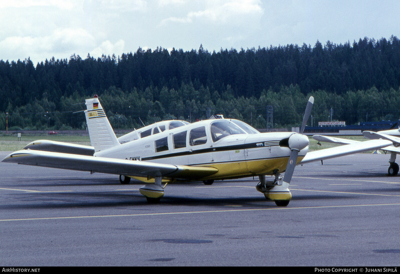 Aircraft Photo of D-EMMW | Piper PA-32S-300 Cherokee Six C | AirHistory.net #295118