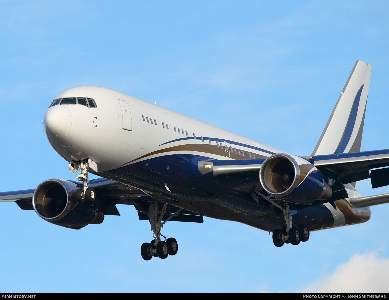 Aircraft Photo of N767KS | Boeing 767-29N/ER | Mid East Jet | AirHistory.net #295180