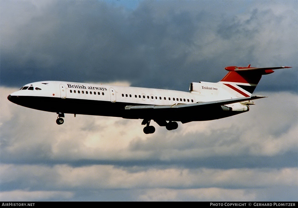 Aircraft Photo of G-AVFE | Hawker Siddeley HS-121 Trident 2E | British Airways | AirHistory.net #295251