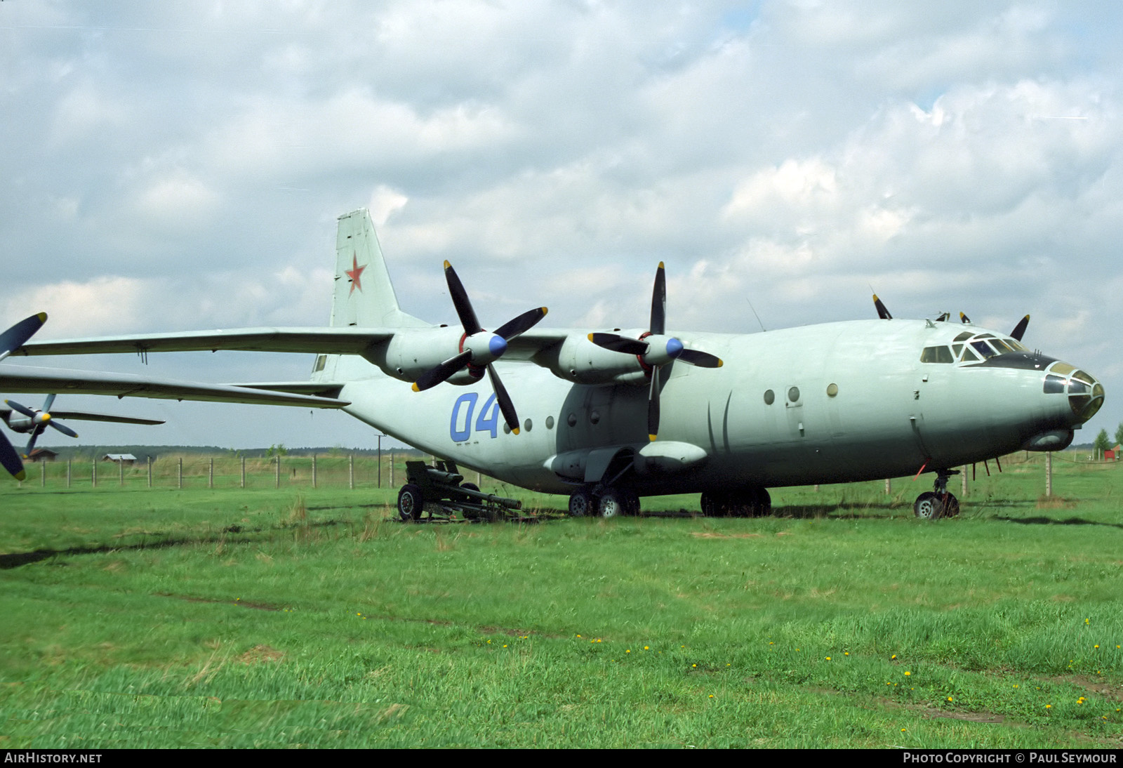 Aircraft Photo of 04 blue | Antonov An-12 | Soviet Union - Air Force | AirHistory.net #295368