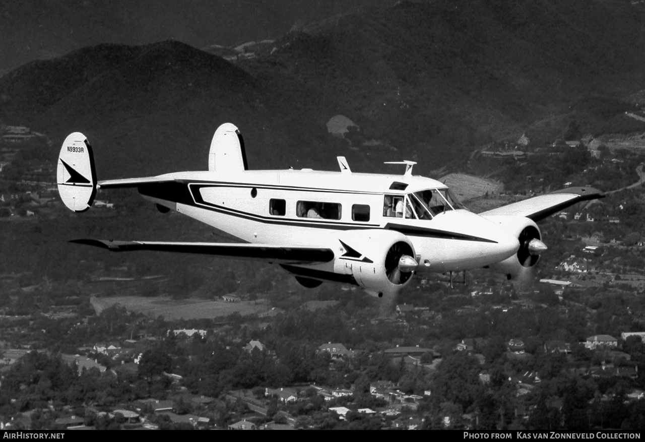 Aircraft Photo of N9933R | Beech G18S | AirHistory.net #295449
