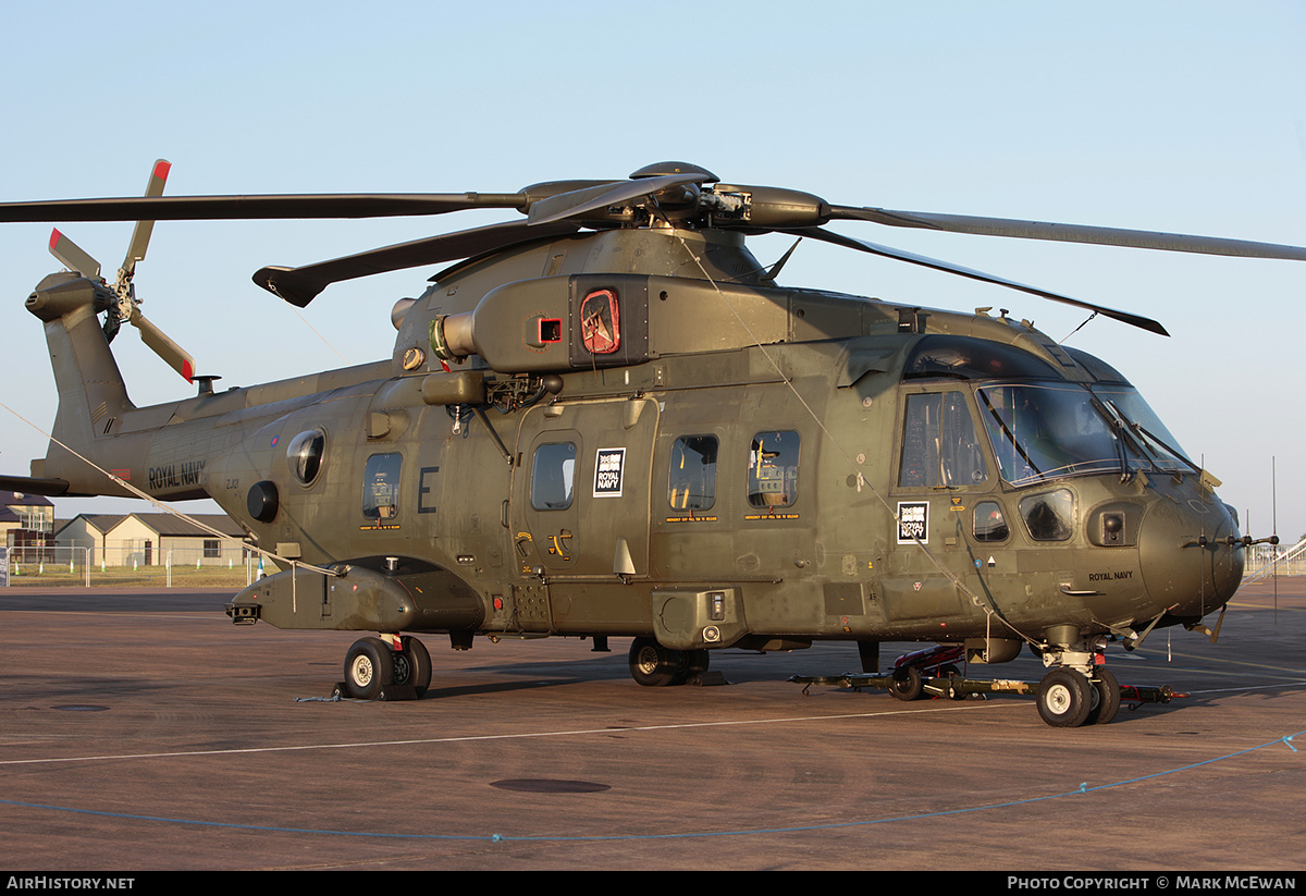 Aircraft Photo of ZJ121 | EHI EH101-411 Merlin HC3 | UK - Navy | AirHistory.net #295513