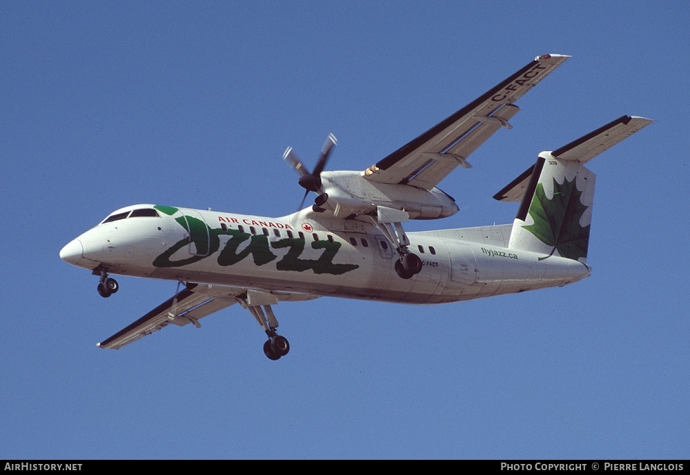 Aircraft Photo of C-FACT | De Havilland Canada DHC-8-311 Dash 8 | Air Canada Jazz | AirHistory.net #295641