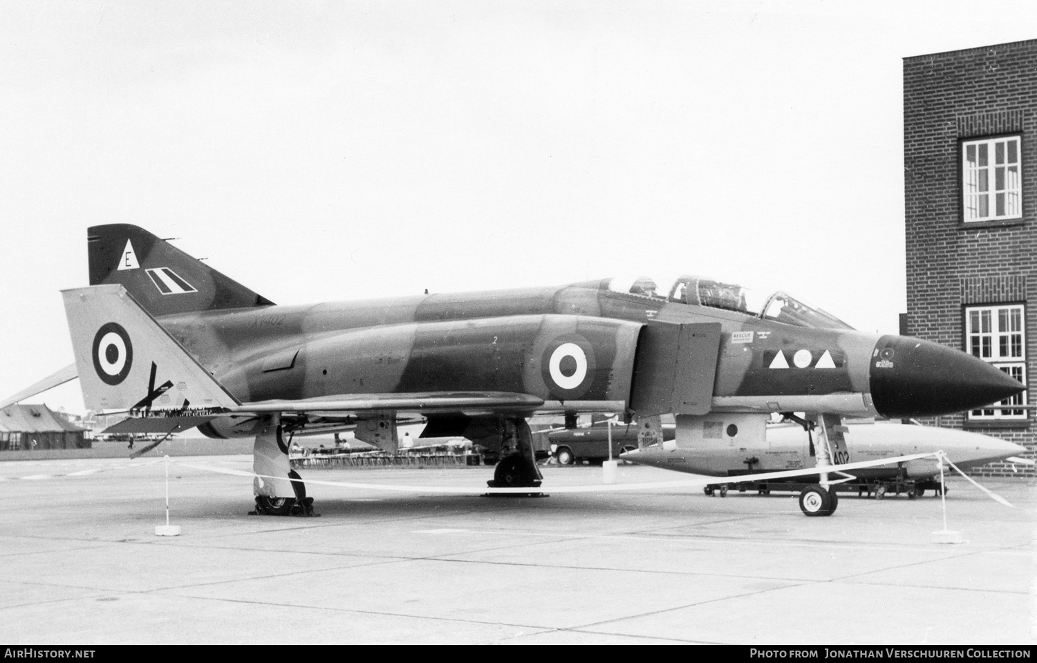 Aircraft Photo of XV402 | McDonnell Douglas F-4M Phantom FGR2 | UK - Air Force | AirHistory.net #295683