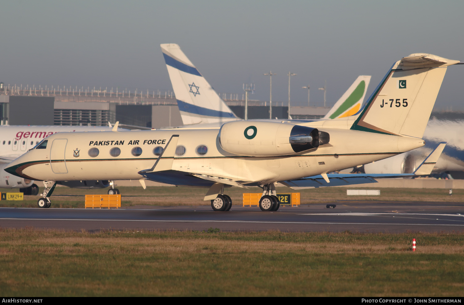 Aircraft Photo of J-755 | Gulfstream Aerospace G-IV Gulfstream IV-SP | Pakistan - Air Force | AirHistory.net #295696