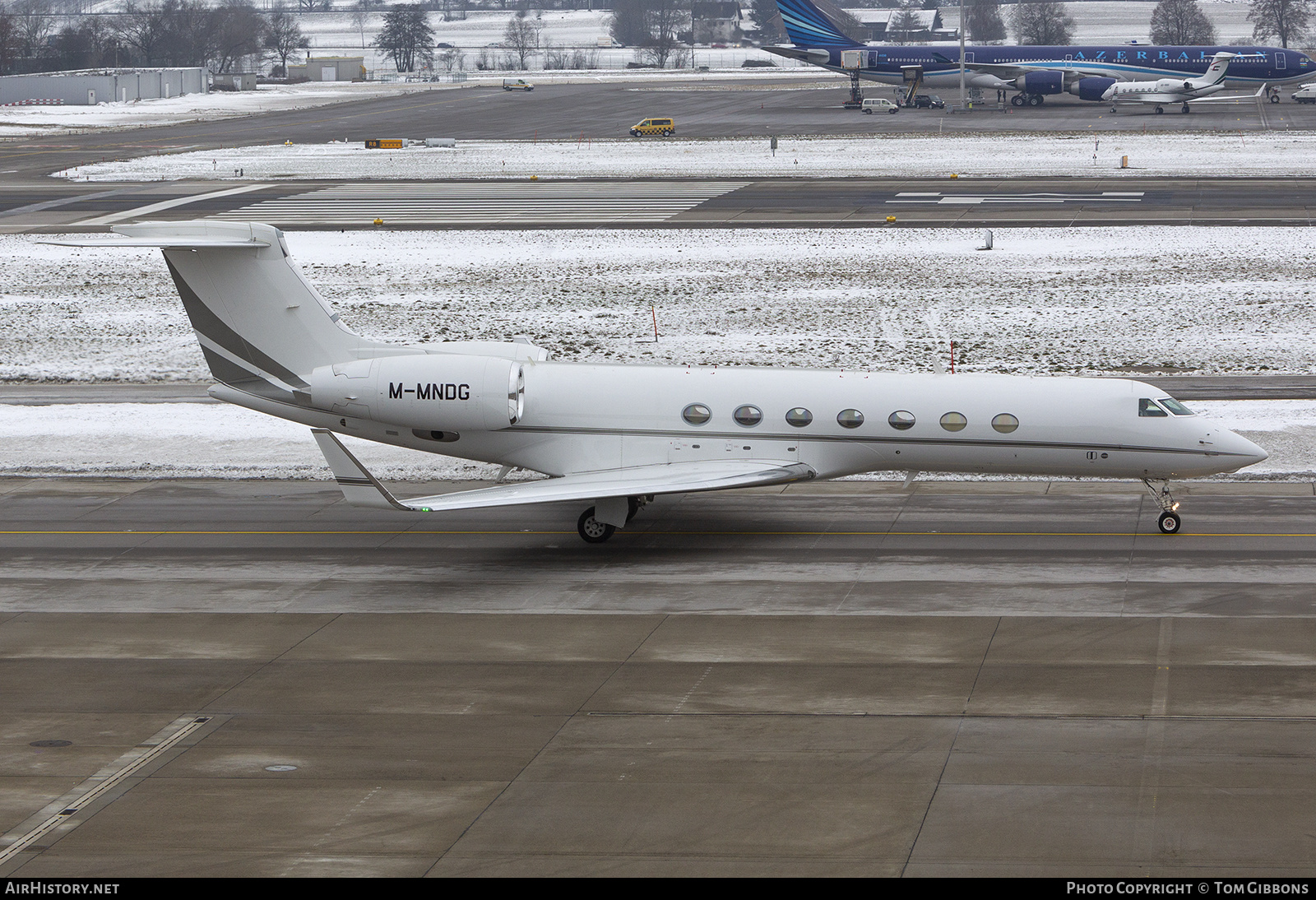 Aircraft Photo of M-MNDG | Gulfstream Aerospace G-V Gulfstream V-SP | AirHistory.net #295768