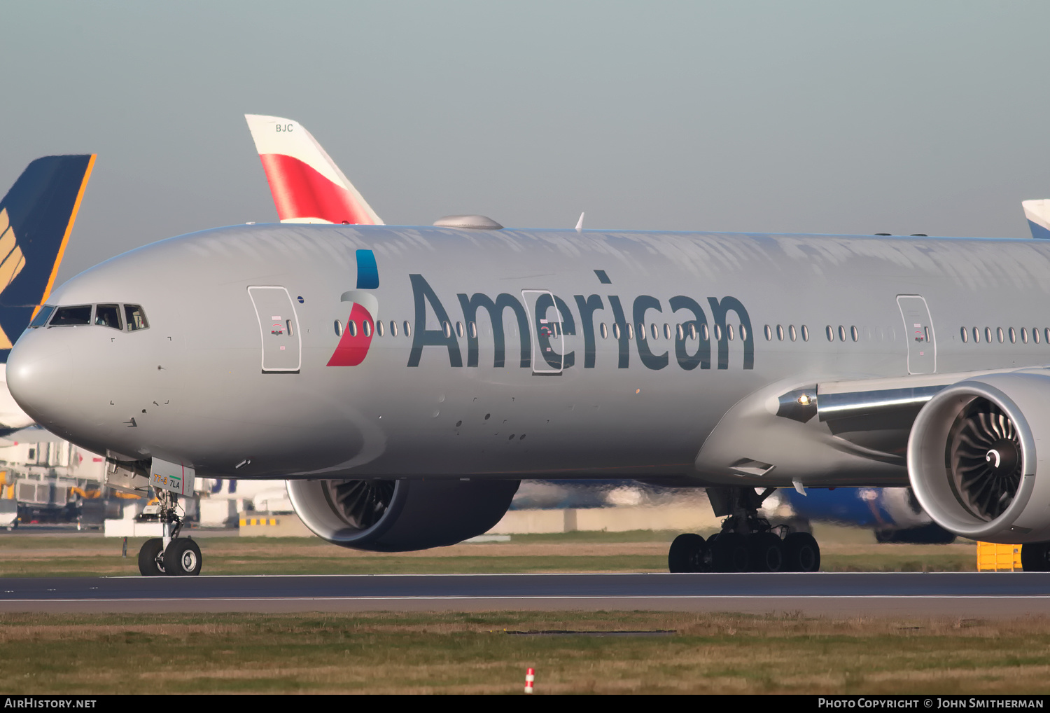 Aircraft Photo of N717AN | Boeing 777-323/ER | American Airlines | AirHistory.net #295783