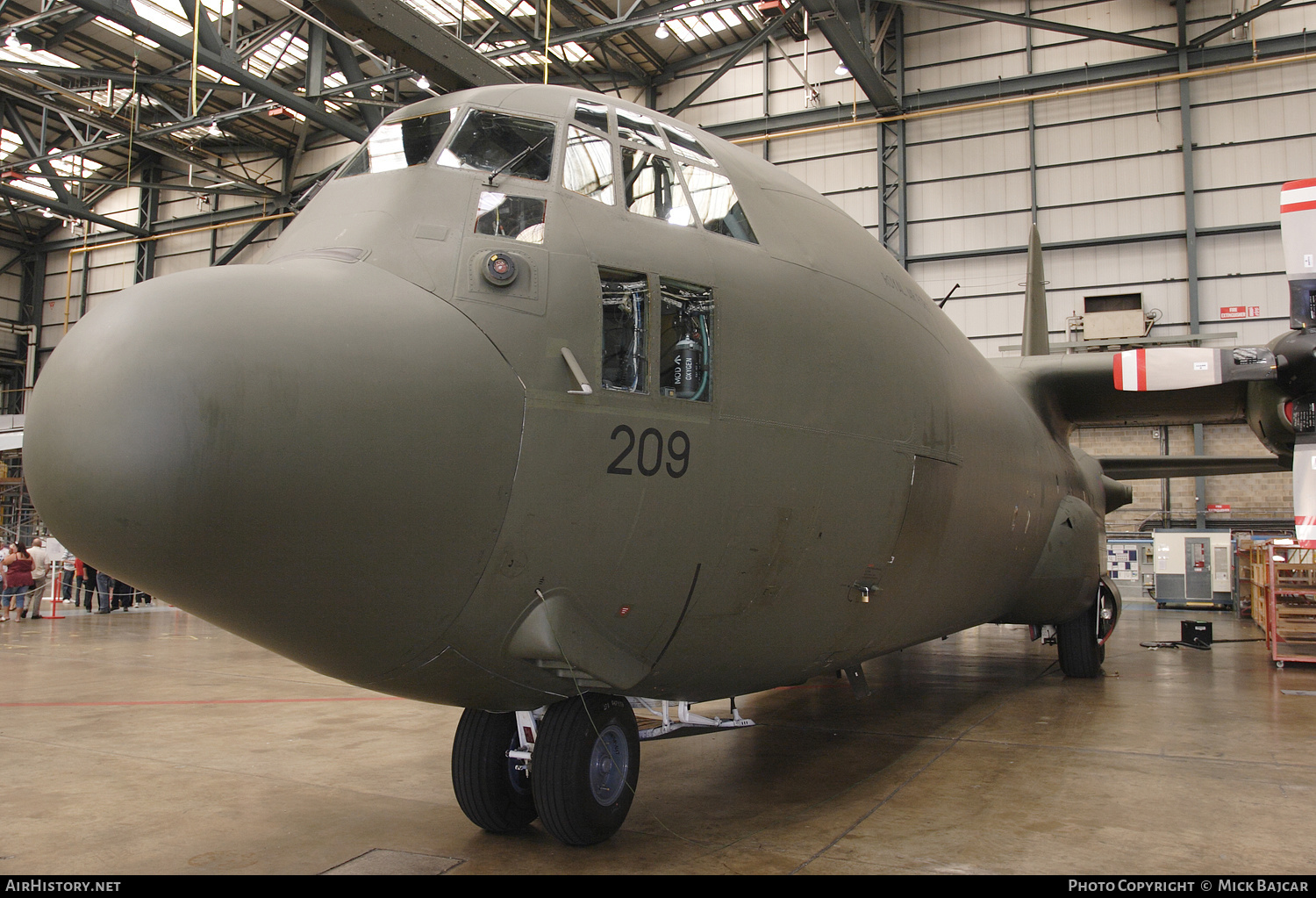 Aircraft Photo of XV209 | Lockheed C-130K Hercules C3P (L-382) | UK - Air Force | AirHistory.net #295836