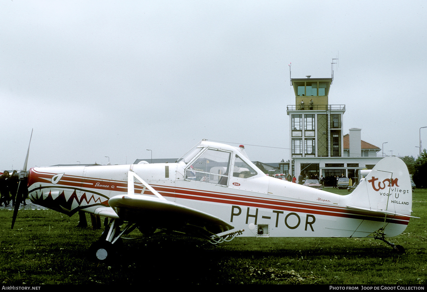 Aircraft Photo of PH-TOR | Piper PA-25-260 Pawnee C | Vliegbedrijf Tom van der Meulen | AirHistory.net #295846