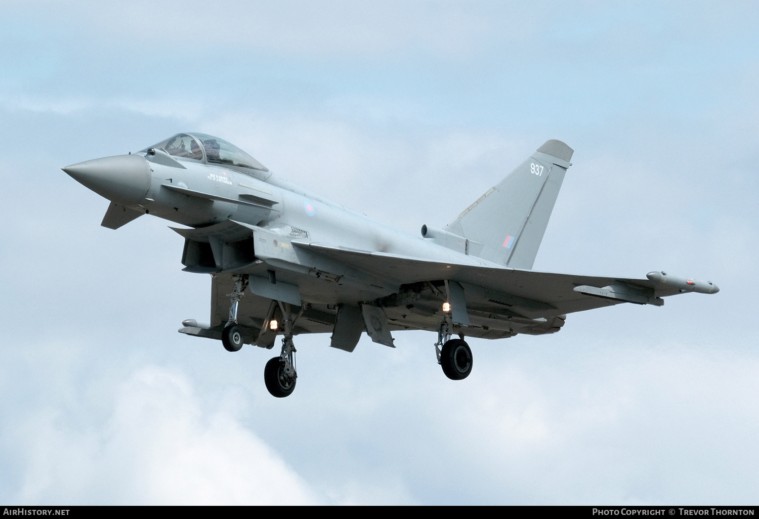 Aircraft Photo of ZJ937 | Eurofighter EF-2000 Typhoon FGR4 | UK - Air Force | AirHistory.net #295895