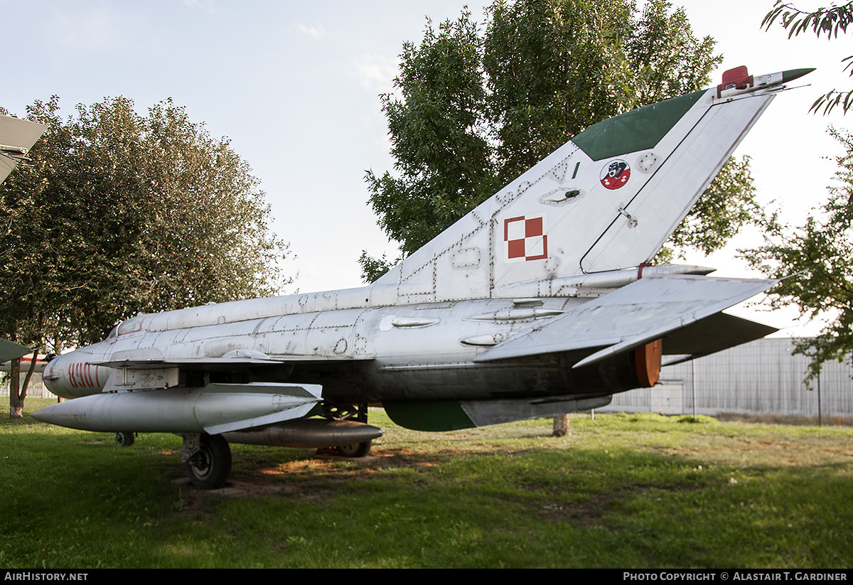 Aircraft Photo of 8907 | Mikoyan-Gurevich MiG-21MF | Poland - Air Force | AirHistory.net #295917