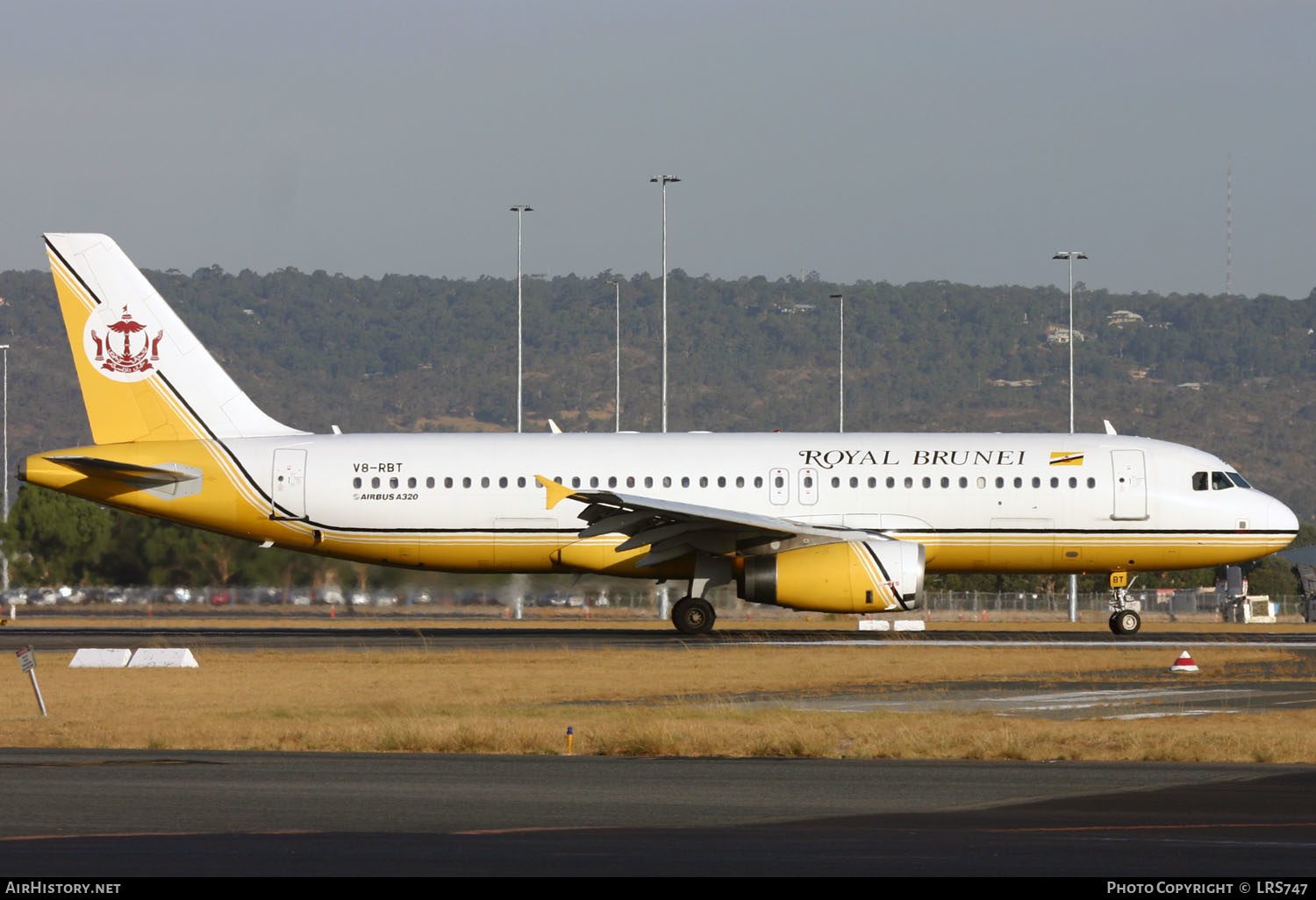 Aircraft Photo of V8-RBT | Airbus A320-232 | Royal Brunei Airlines | AirHistory.net #295943