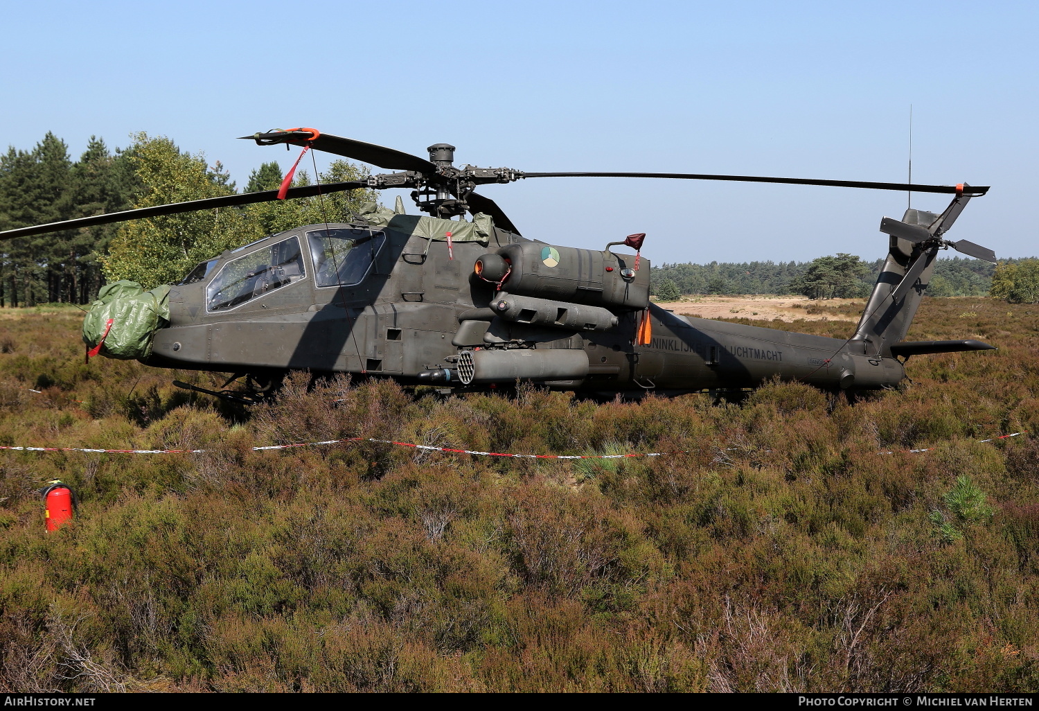 Aircraft Photo of Q-01 | Boeing AH-64DN Apache | Netherlands - Air Force | AirHistory.net #296097