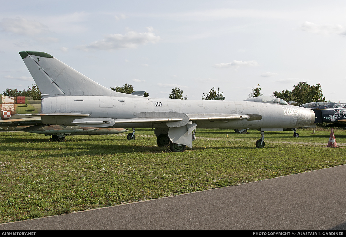 Aircraft Photo of 01 red | Sukhoi Su-7BM | Russia - Air Force | AirHistory.net #296199