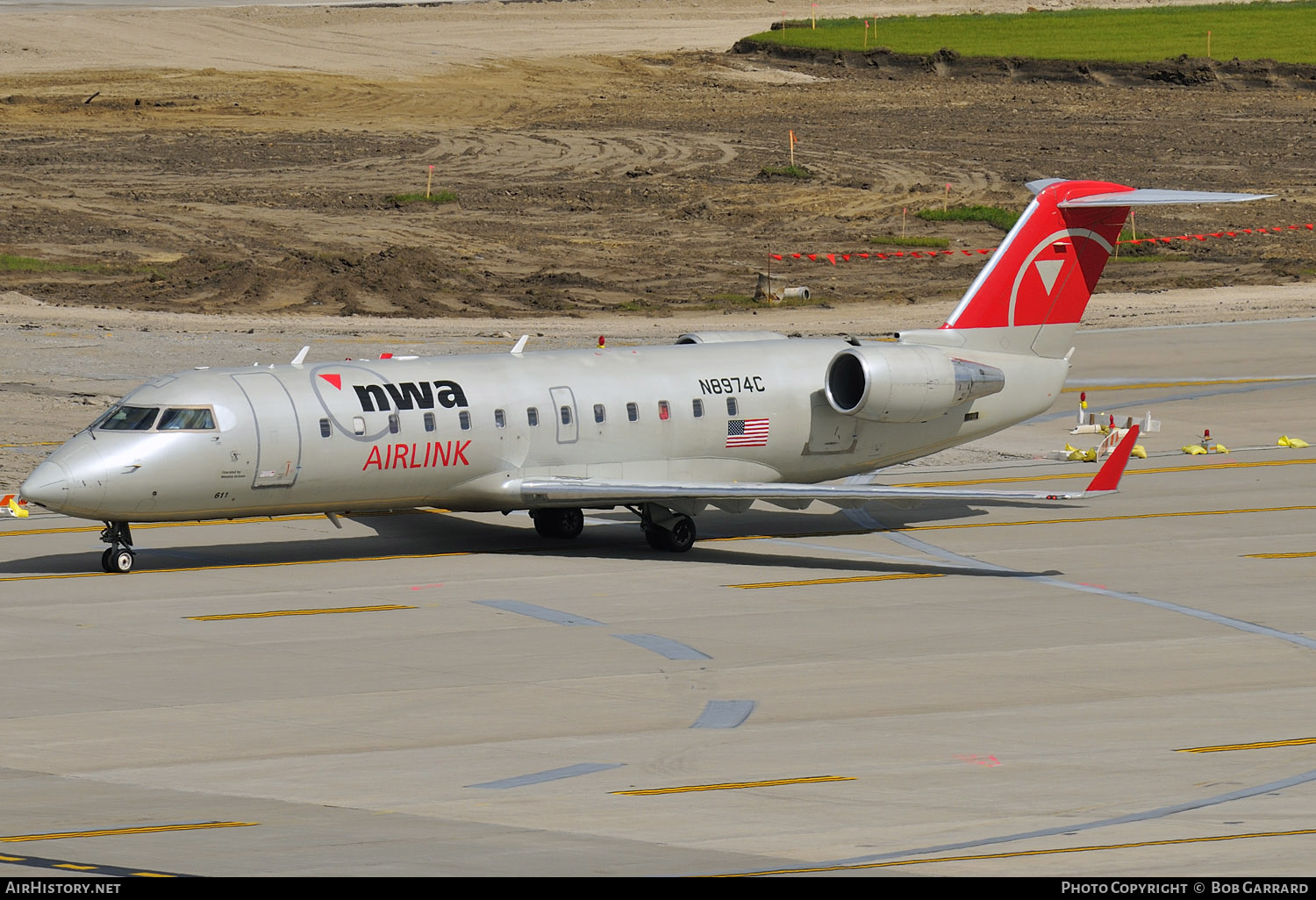 Aircraft Photo of N8974C | Bombardier CRJ-200LR (CL-600-2B19) | NWA Airlink | AirHistory.net #296311