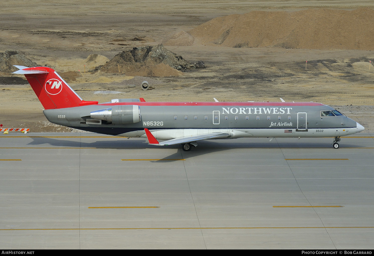 Aircraft Photo of N8532G | Bombardier CRJ-200LR (CL-600-2B19) | Northwest Jet Airlink | AirHistory.net #296350