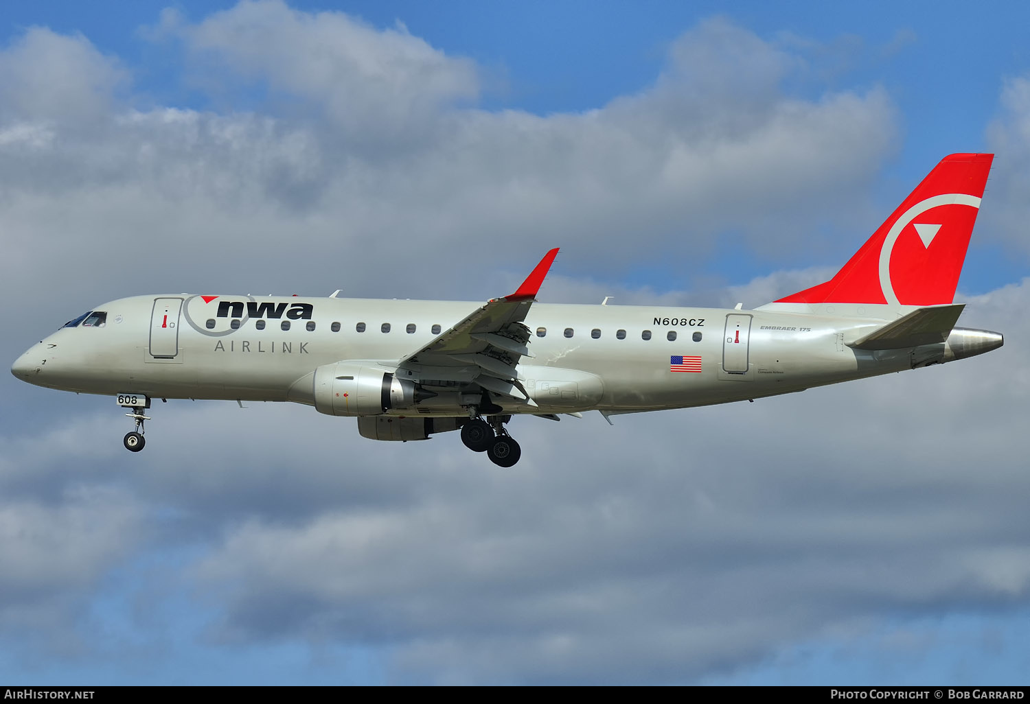 Aircraft Photo of N608CZ | Embraer 175LR (ERJ-170-200LR) | NWA Airlink | AirHistory.net #296440