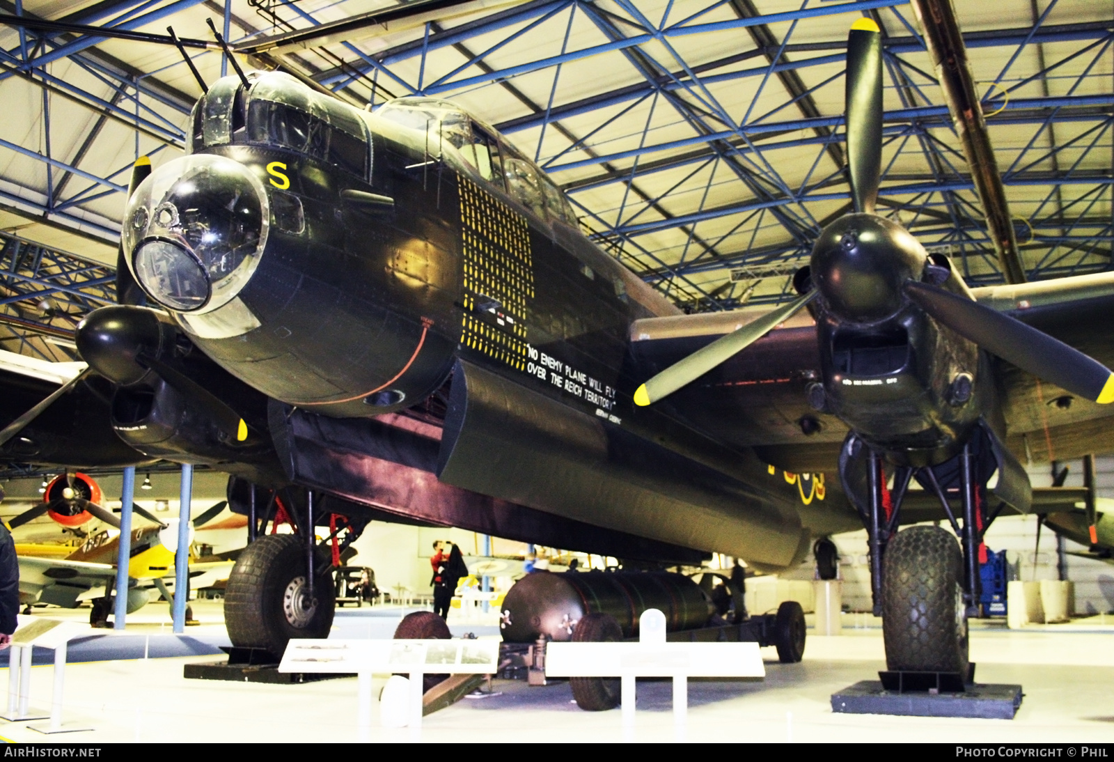 Aircraft Photo of R5868 | Avro 683 Lancaster B1 | UK - Air Force | AirHistory.net #296457