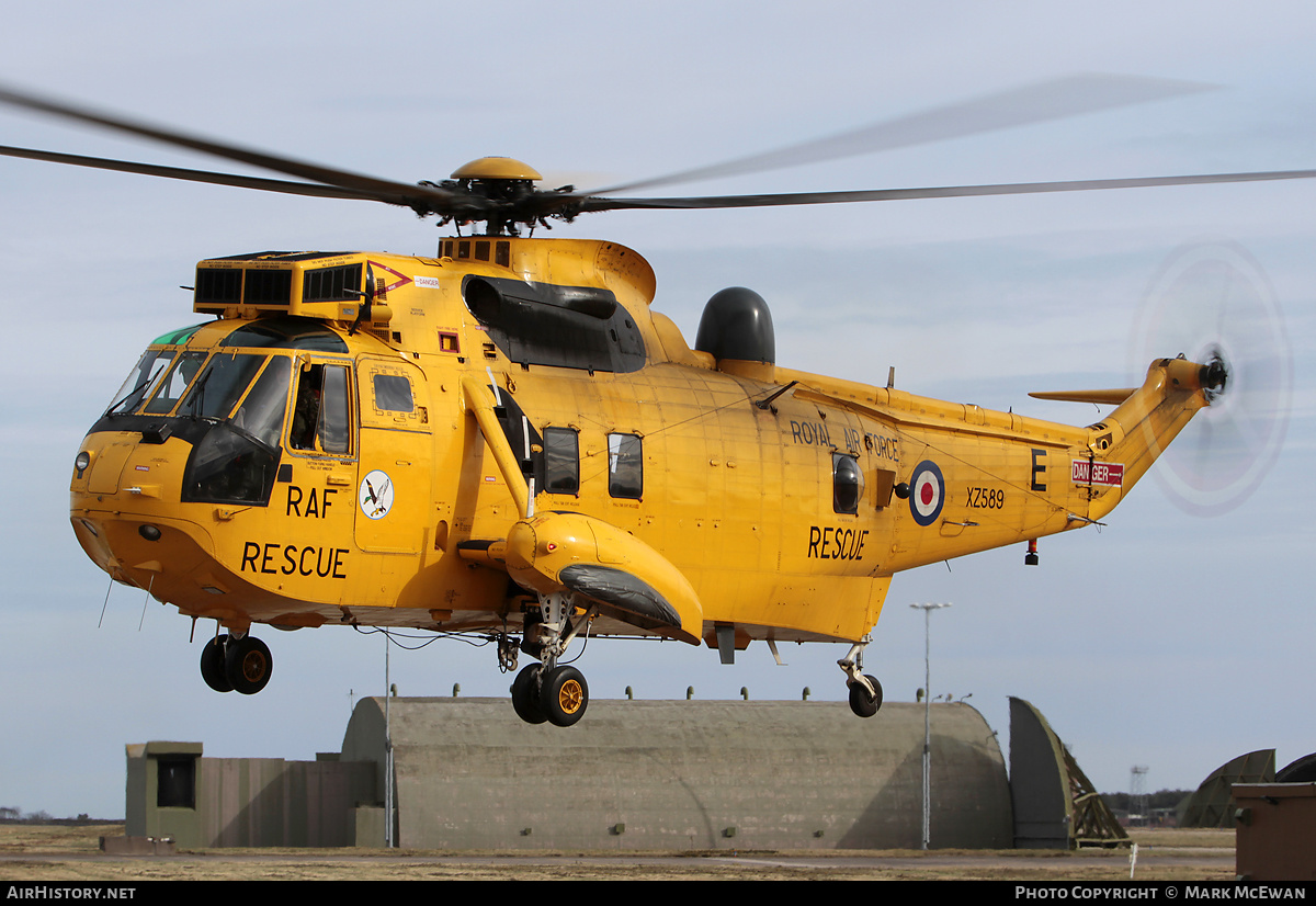 Aircraft Photo of XZ589 | Westland WS-61 Sea King HAR3 | UK - Air Force | AirHistory.net #296477