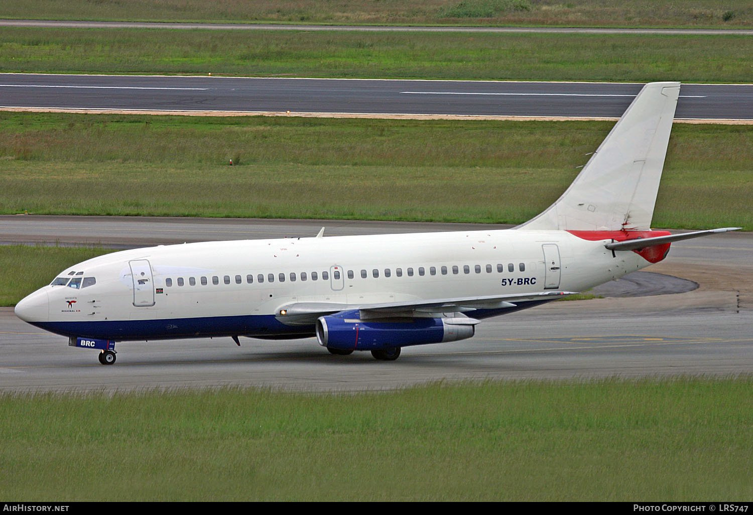 Aircraft Photo of 5Y-BRC | Boeing 737-2Q3/Adv | Regional Air | AirHistory.net #296568