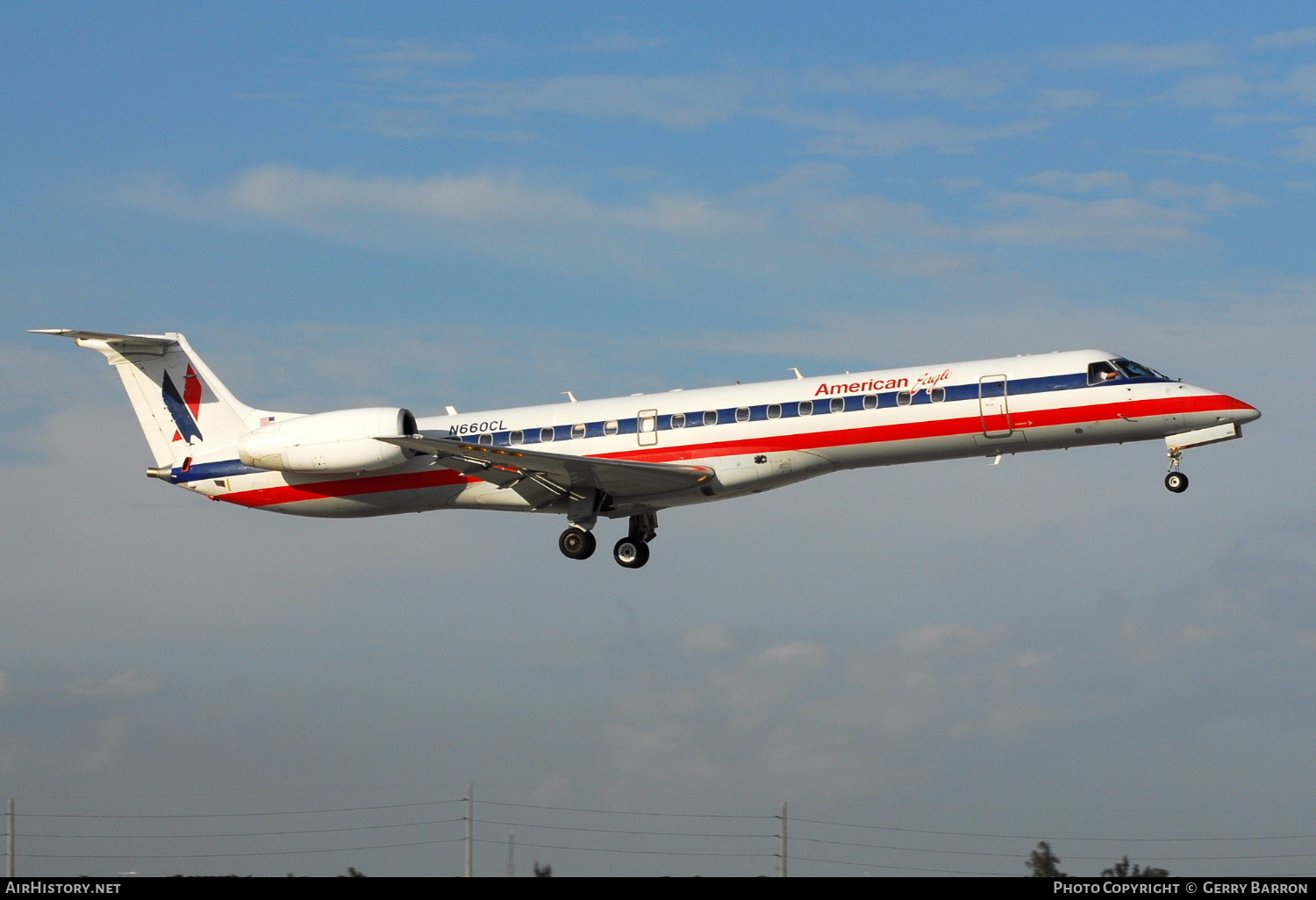 Aircraft Photo of N660CL | Embraer ERJ-145LR (EMB-145LR) | American Eagle | AirHistory.net #296607