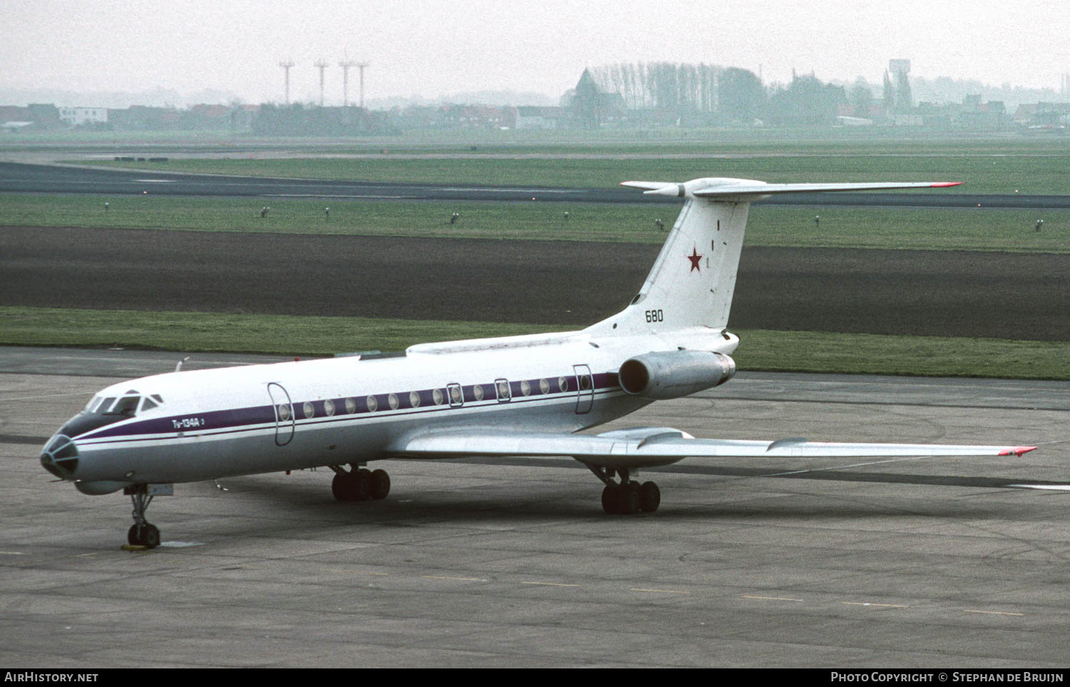 Aircraft Photo of 680 black | Tupolev Tu-134AK | Soviet Union - Air Force | AirHistory.net #296610