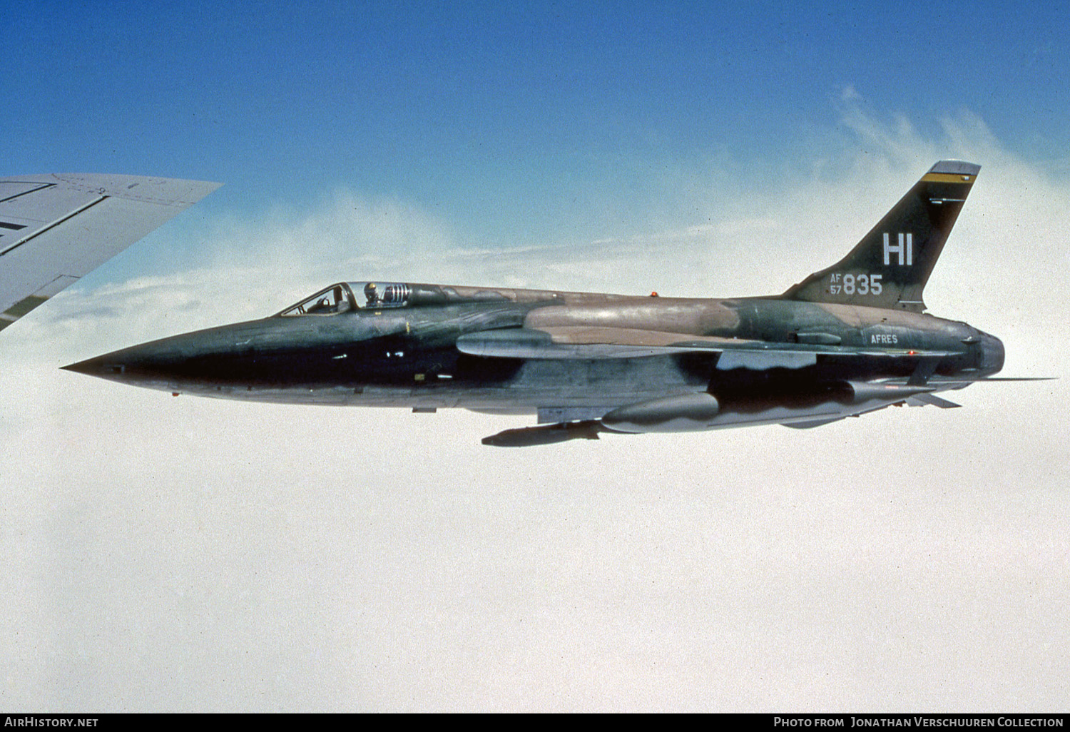 Aircraft Photo of 57-5835 / AF57-835 | Republic F-105B Thunderchief | USA - Air Force | AirHistory.net #296746