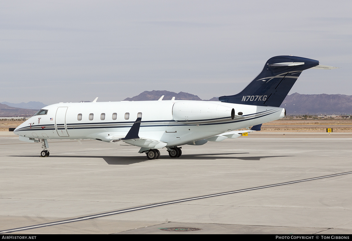Aircraft Photo of N707KG | Bombardier Challenger 300 (BD-100-1A10) | AirHistory.net #296780