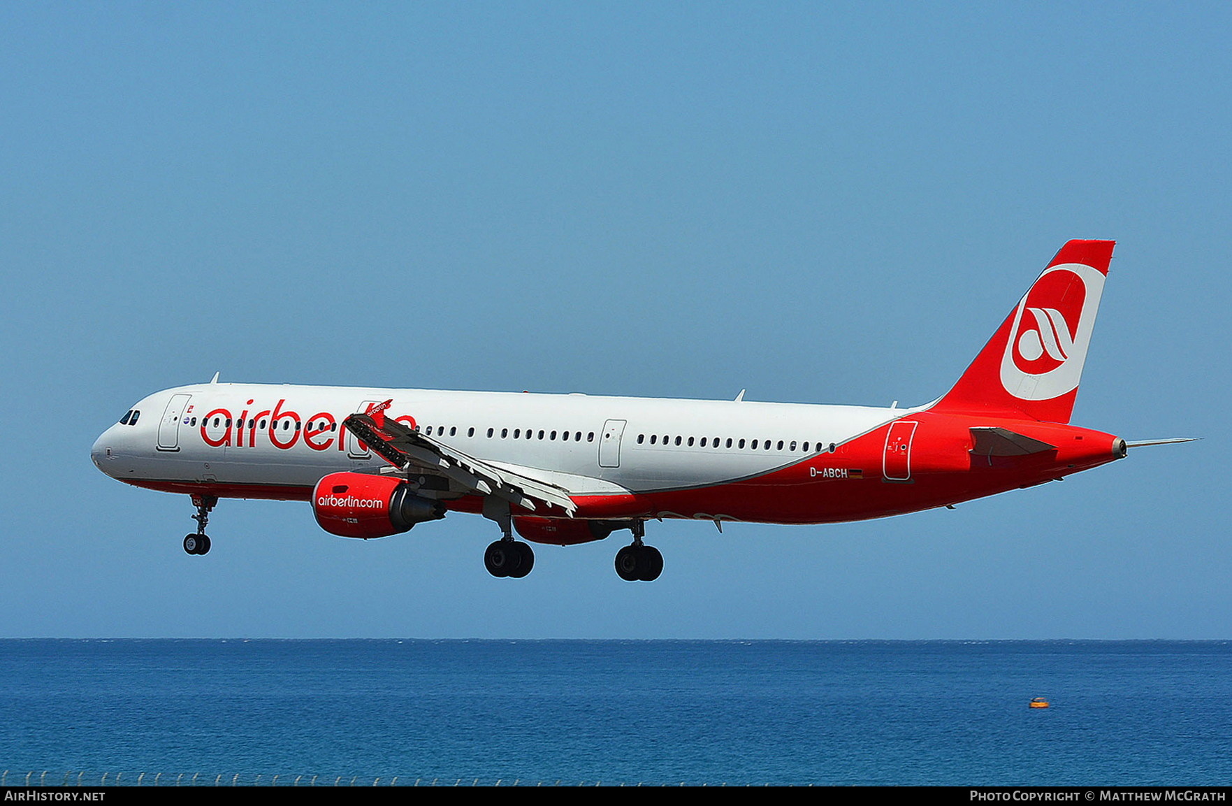 Aircraft Photo of D-ABCH | Airbus A321-211 | Air Berlin | AirHistory.net #296841