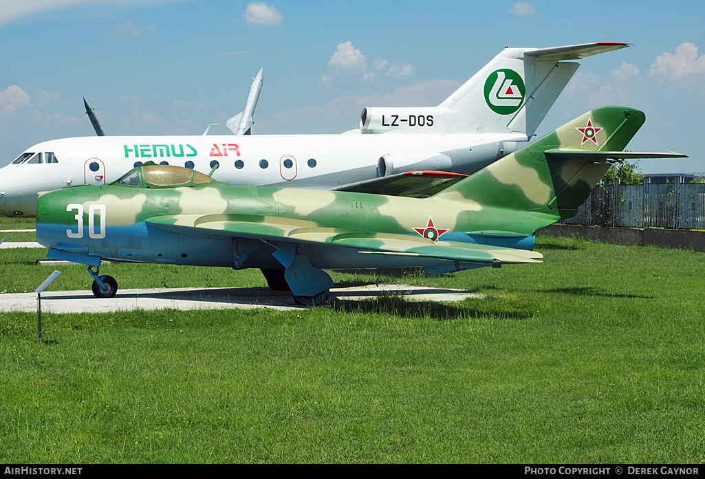 Aircraft Photo of 30 | PZL-Mielec Lim-5R | Bulgaria - Air Force | AirHistory.net #296993