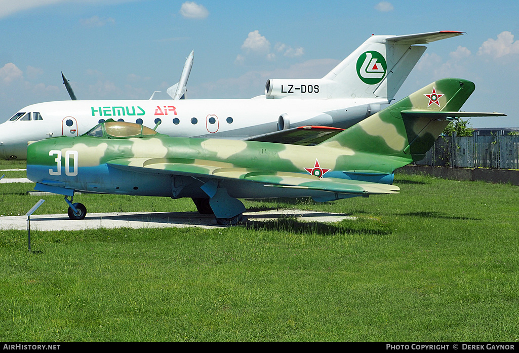 Aircraft Photo of 30 | PZL-Mielec Lim-5R | Bulgaria - Air Force | AirHistory.net #296993