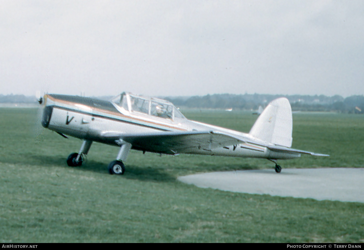 Aircraft Photo of G-AOZV | De Havilland DHC-1 Chipmunk Mk22A | College of Air Training | AirHistory.net #297010
