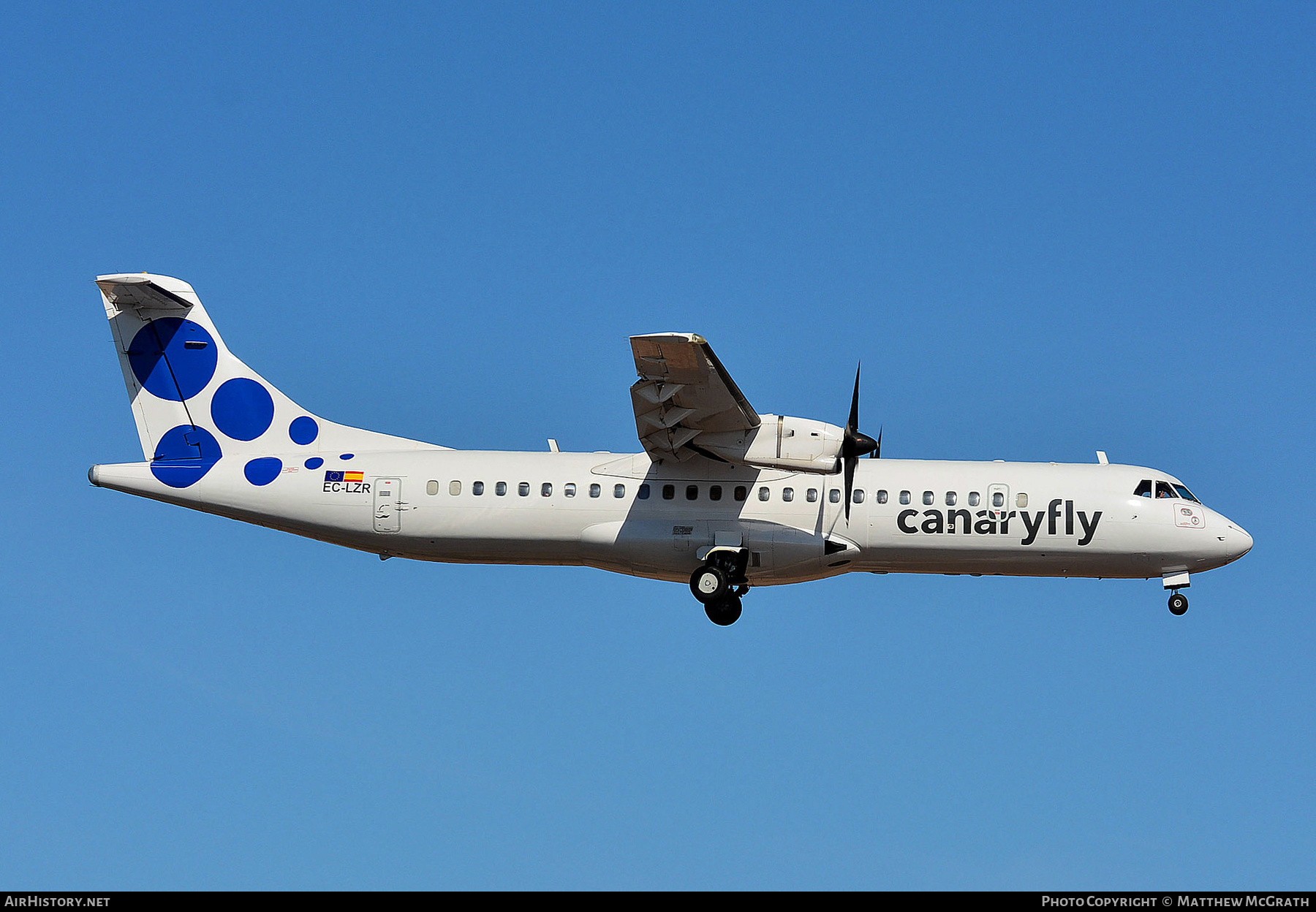 Aircraft Photo of EC-LZR | ATR ATR-72-202 | Canaryfly | AirHistory.net #297126