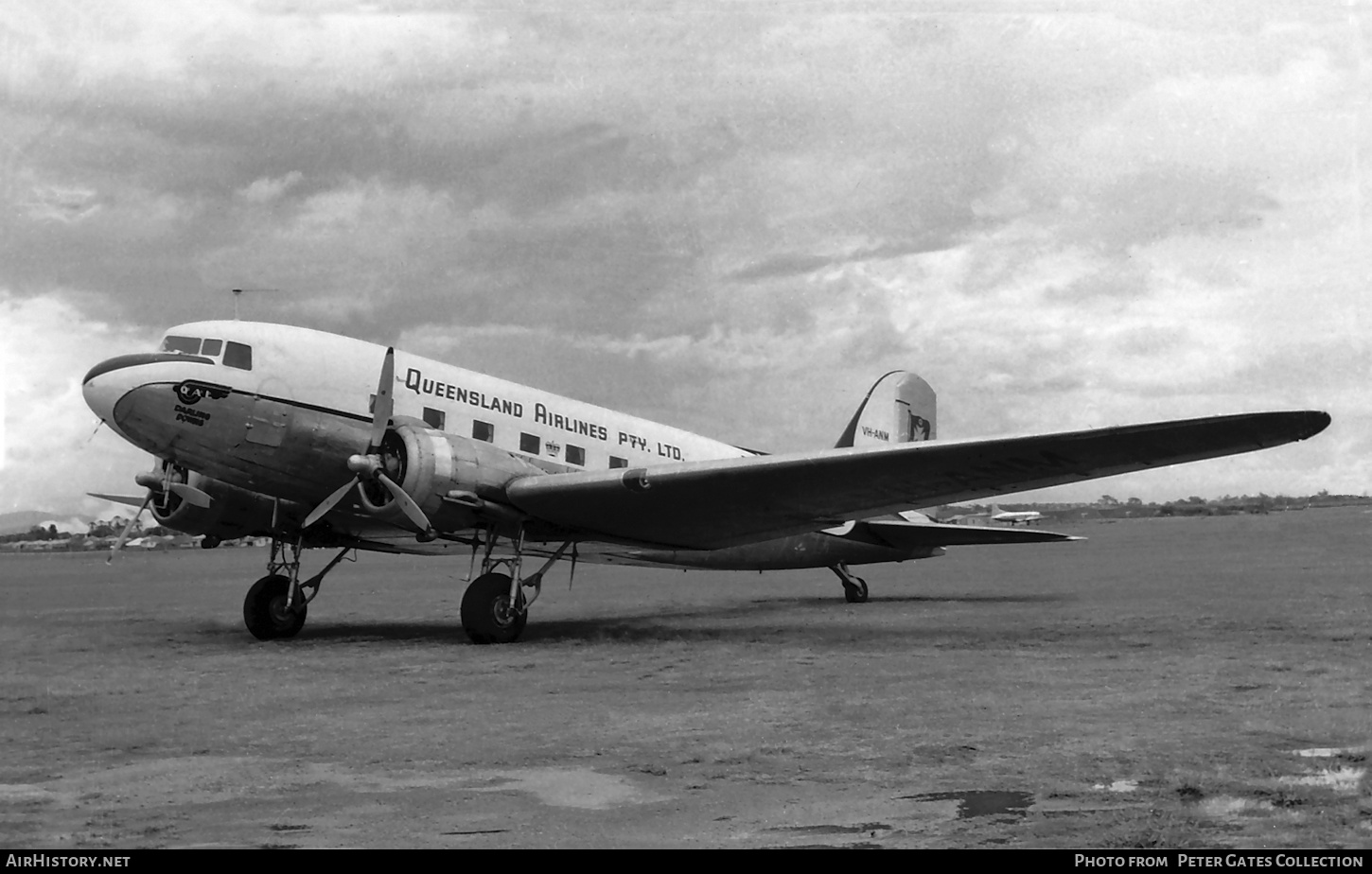Aircraft Photo of VH-ANM | Douglas DC-3(C) | Queensland Airlines - QAL | AirHistory.net #297168