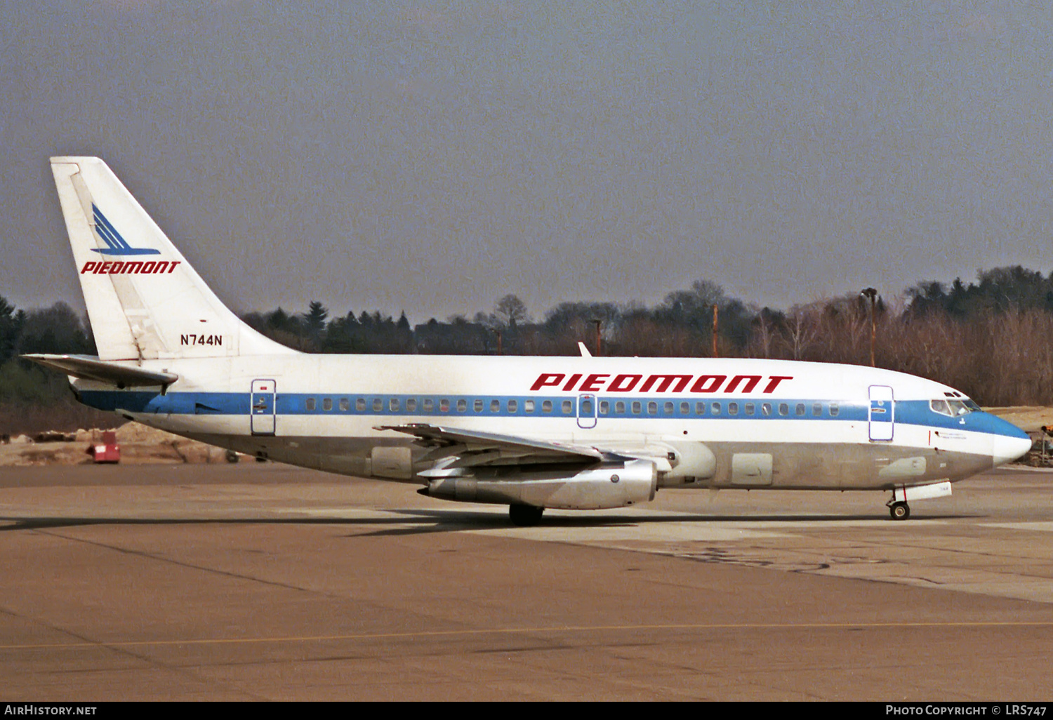Aircraft Photo of N744N | Boeing 737-201 | Piedmont Airlines | AirHistory.net #297181