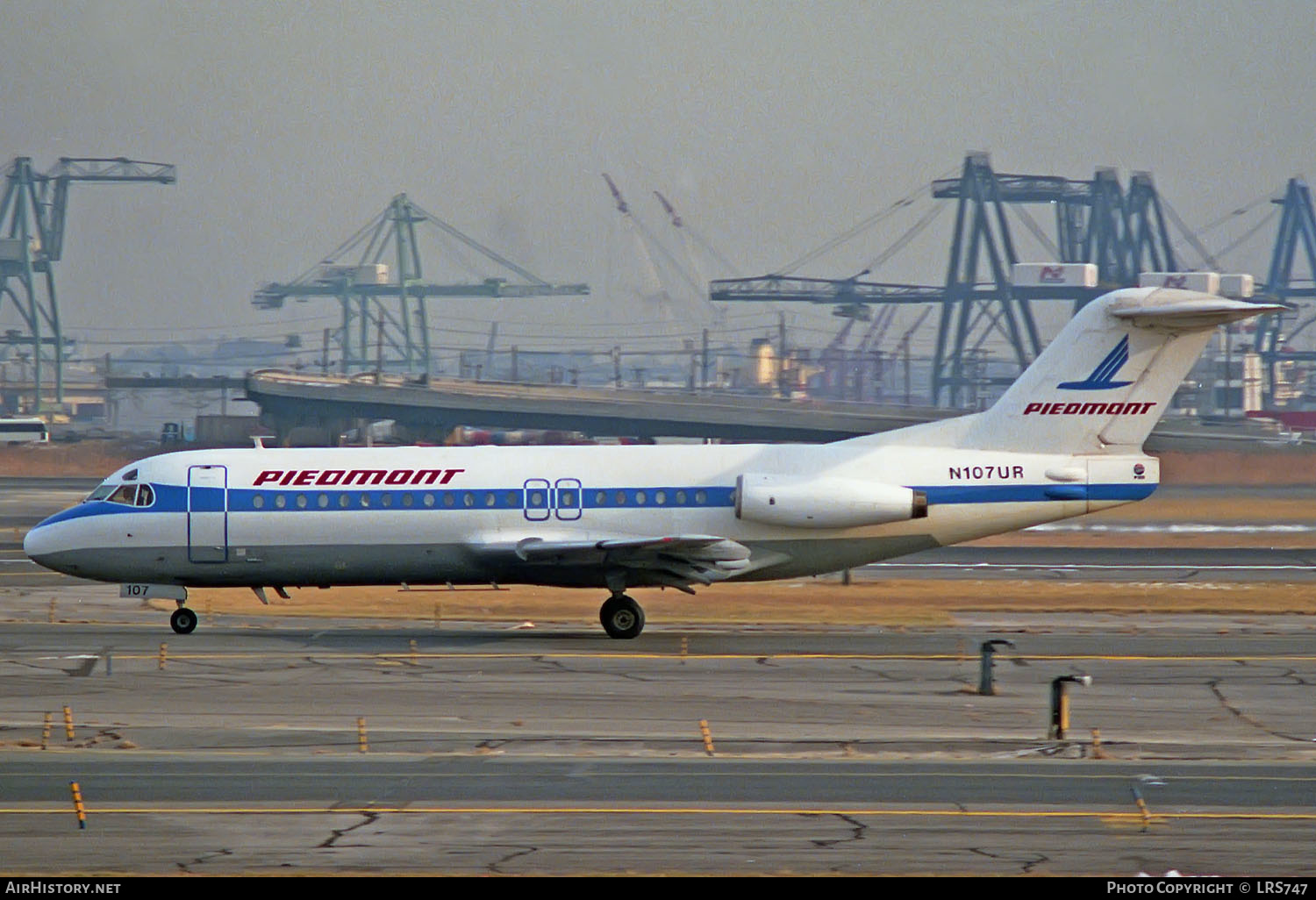 Aircraft Photo of N107UR | Fokker F28-4000 Fellowship | Piedmont Airlines | AirHistory.net #297185