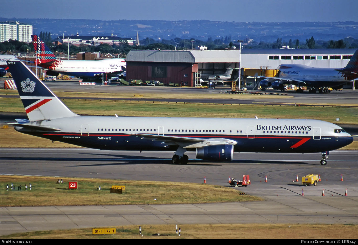 Aircraft Photo of G-BNWX | Boeing 767-336/ER | British Airways | AirHistory.net #297194