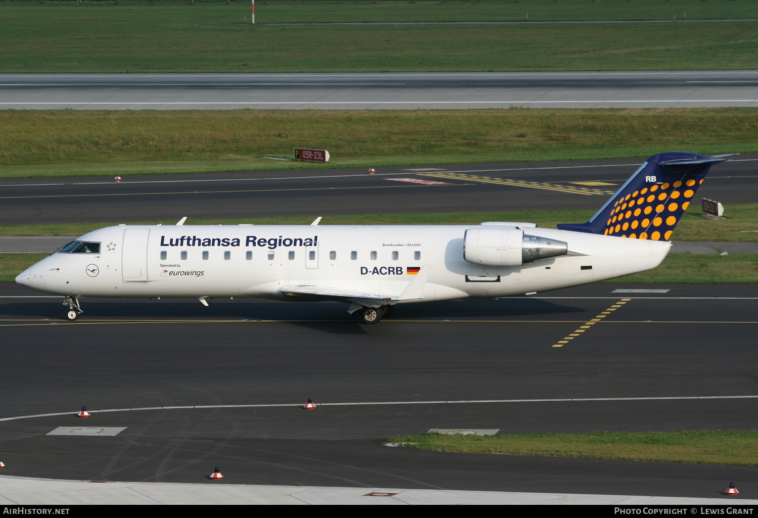 Aircraft Photo of D-ACRB | Bombardier CRJ-200ER (CL-600-2B19) | Lufthansa Regional | AirHistory.net #297235