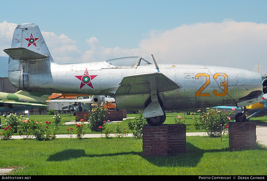Aircraft Photo of 23 | Yakovlev Yak-23 | Bulgaria - Air Force | AirHistory.net #297250