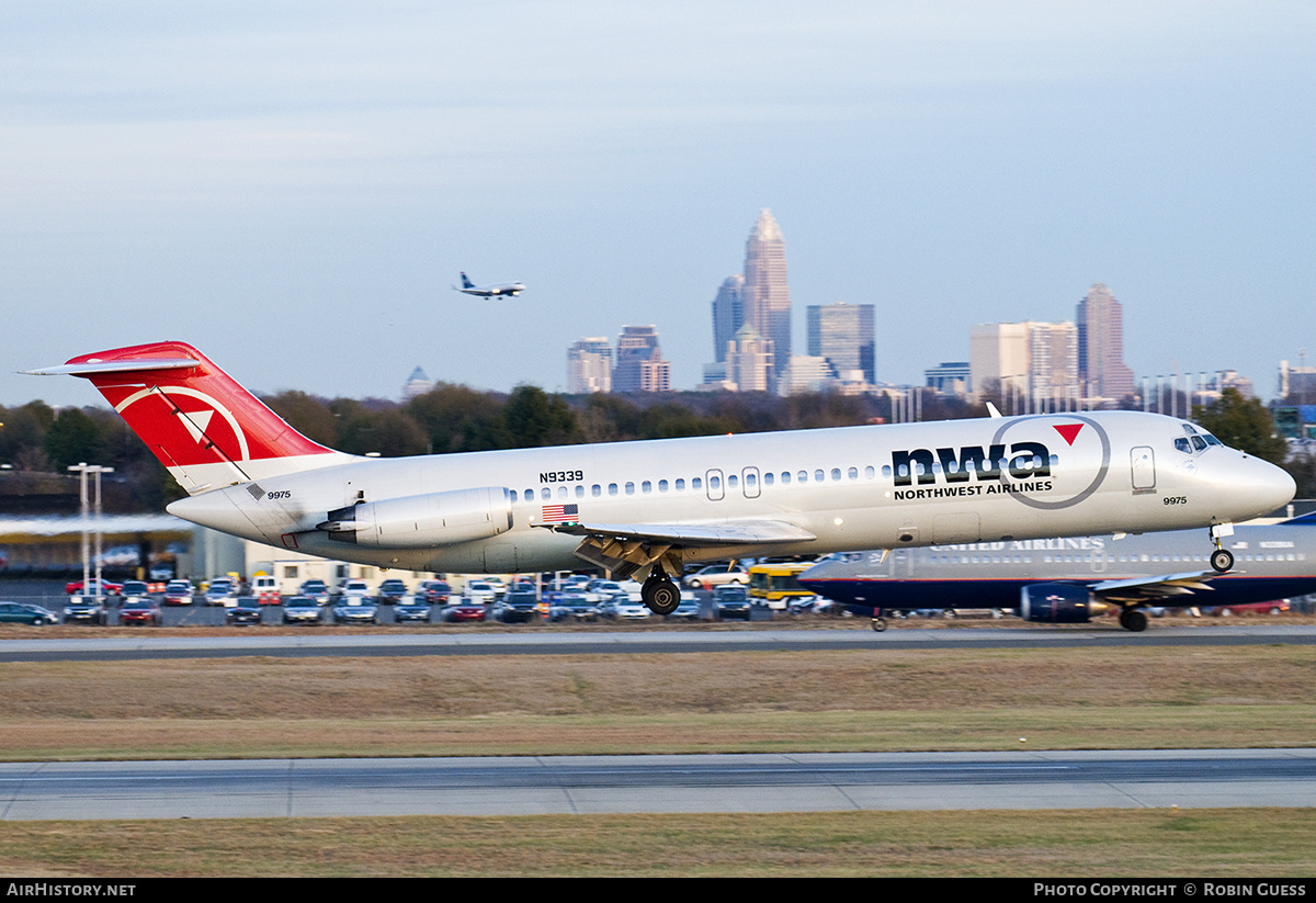 Aircraft Photo of N9339 | McDonnell Douglas DC-9-31 | Northwest Airlines | AirHistory.net #297452