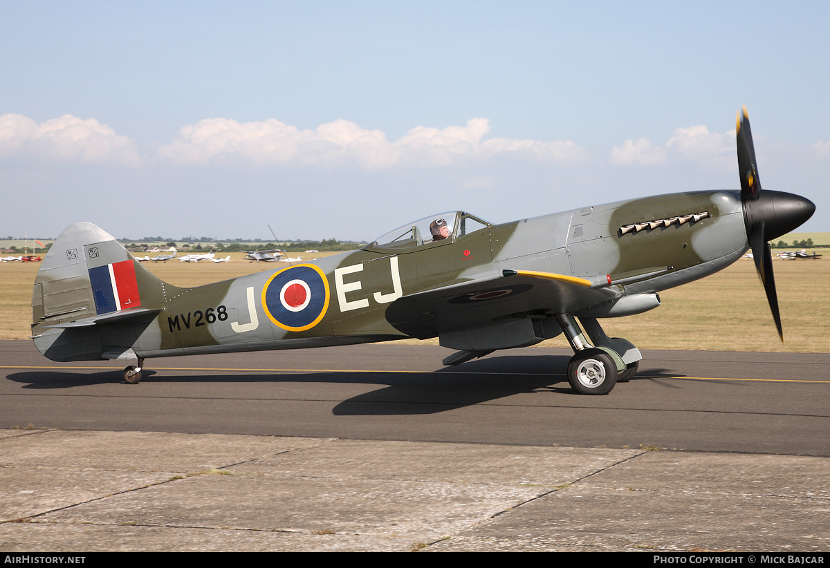 Aircraft Photo of G-SPIT / MV268 | Supermarine 379 Spitfire FR14E | UK - Air Force | AirHistory.net #297460