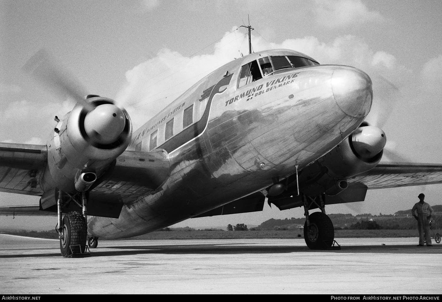 Aircraft Photo of OY-DLO | Vickers 628 Viking 1B | Scandinavian Airlines System - SAS | AirHistory.net #297512