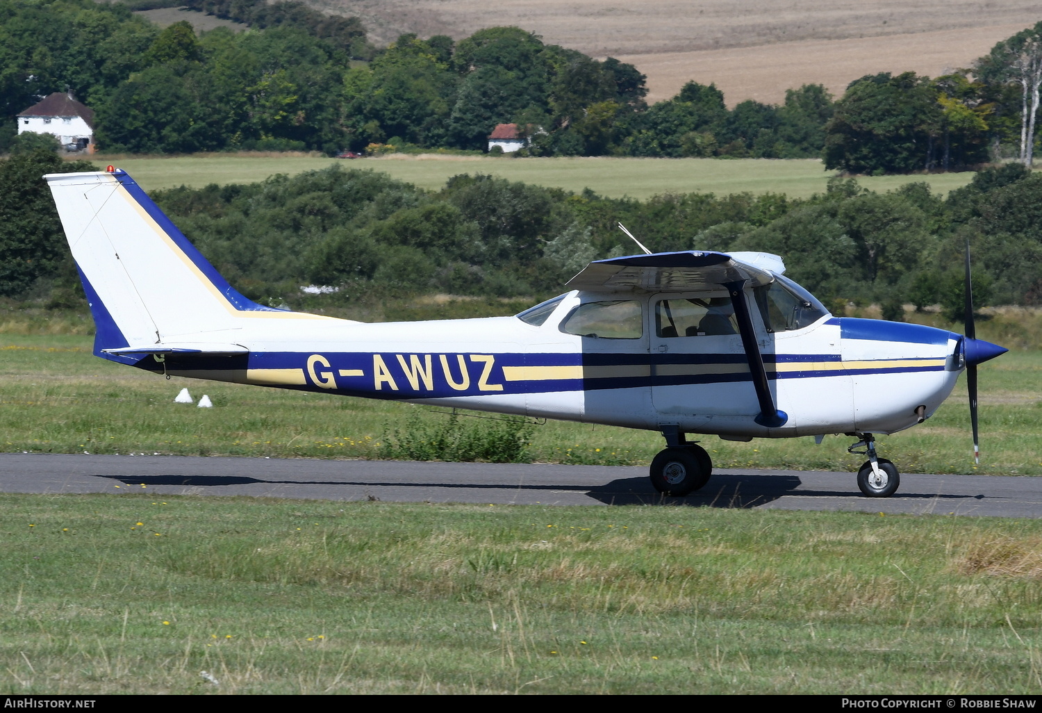 Aircraft Photo of G-AWUZ | Reims F172H | AirHistory.net #297570