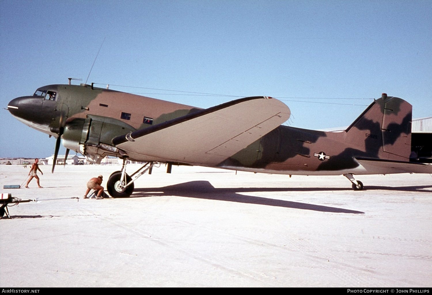 Aircraft Photo of 45-925 / 50925 | Douglas C-47D Skytrain | USA - Air Force | AirHistory.net #297655