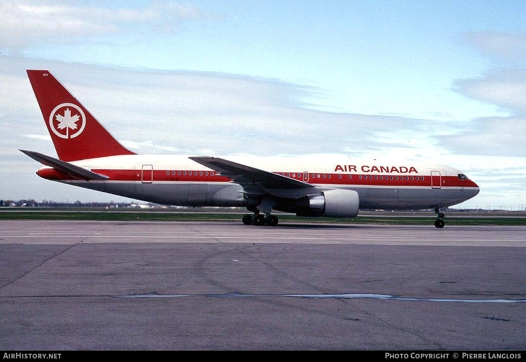 Aircraft Photo of C-GAUB | Boeing 767-233 | Air Canada | AirHistory.net #297674