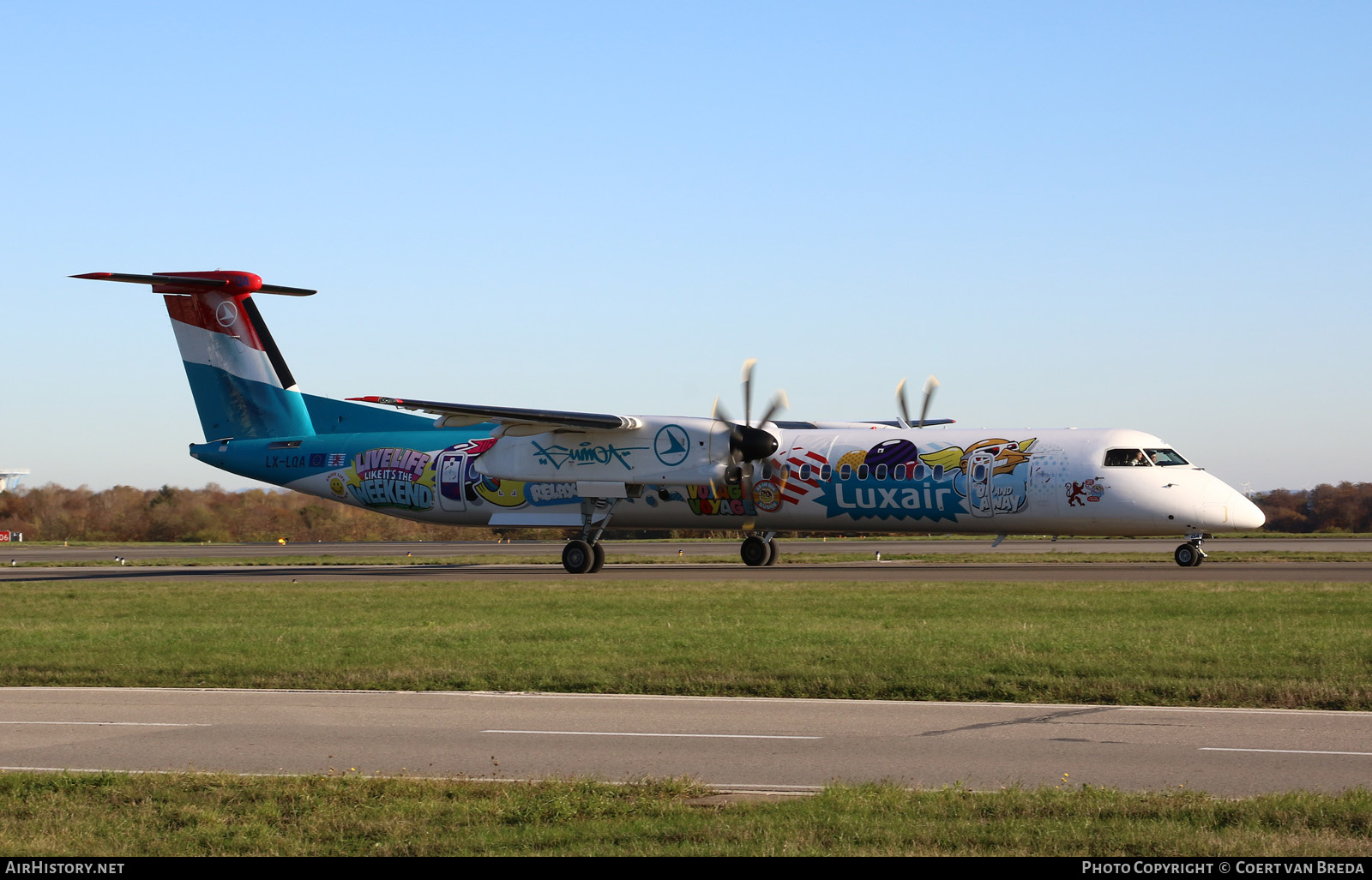 Aircraft Photo of LX-LQA | Bombardier DHC-8-402 Dash 8 | Luxair | AirHistory.net #297684