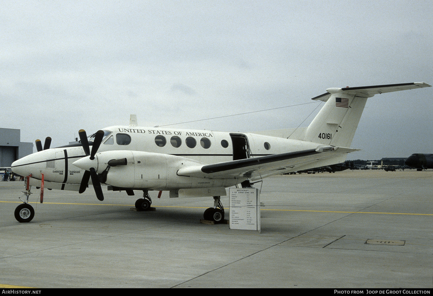 Aircraft Photo of 84-0161 / 40161 | Beech C-12F Huron (B200C) | USA - Army | AirHistory.net #297805