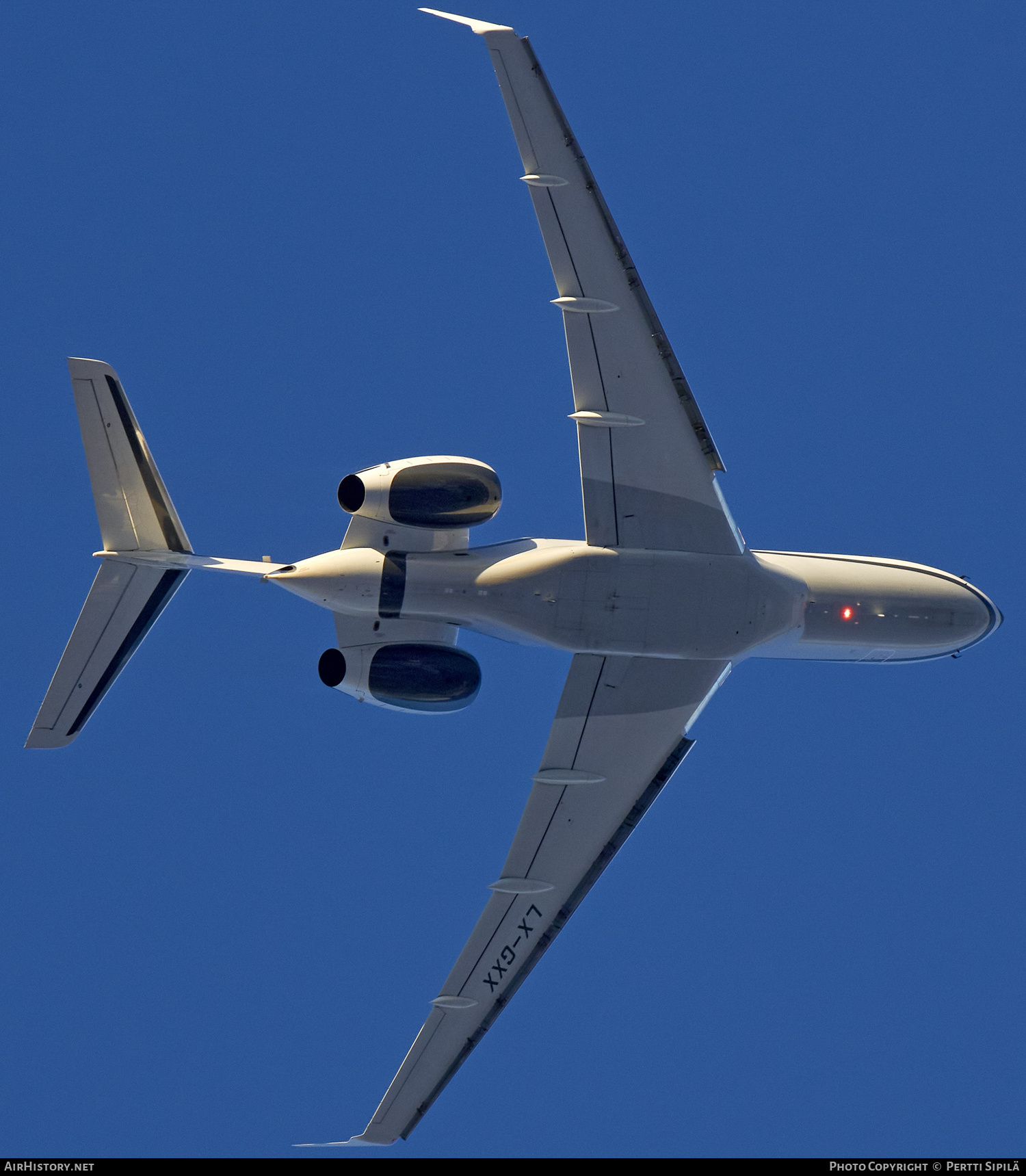 Aircraft Photo of LX-GXX | Bombardier Global 6000 (BD-700-1A10) | AirHistory.net #297957