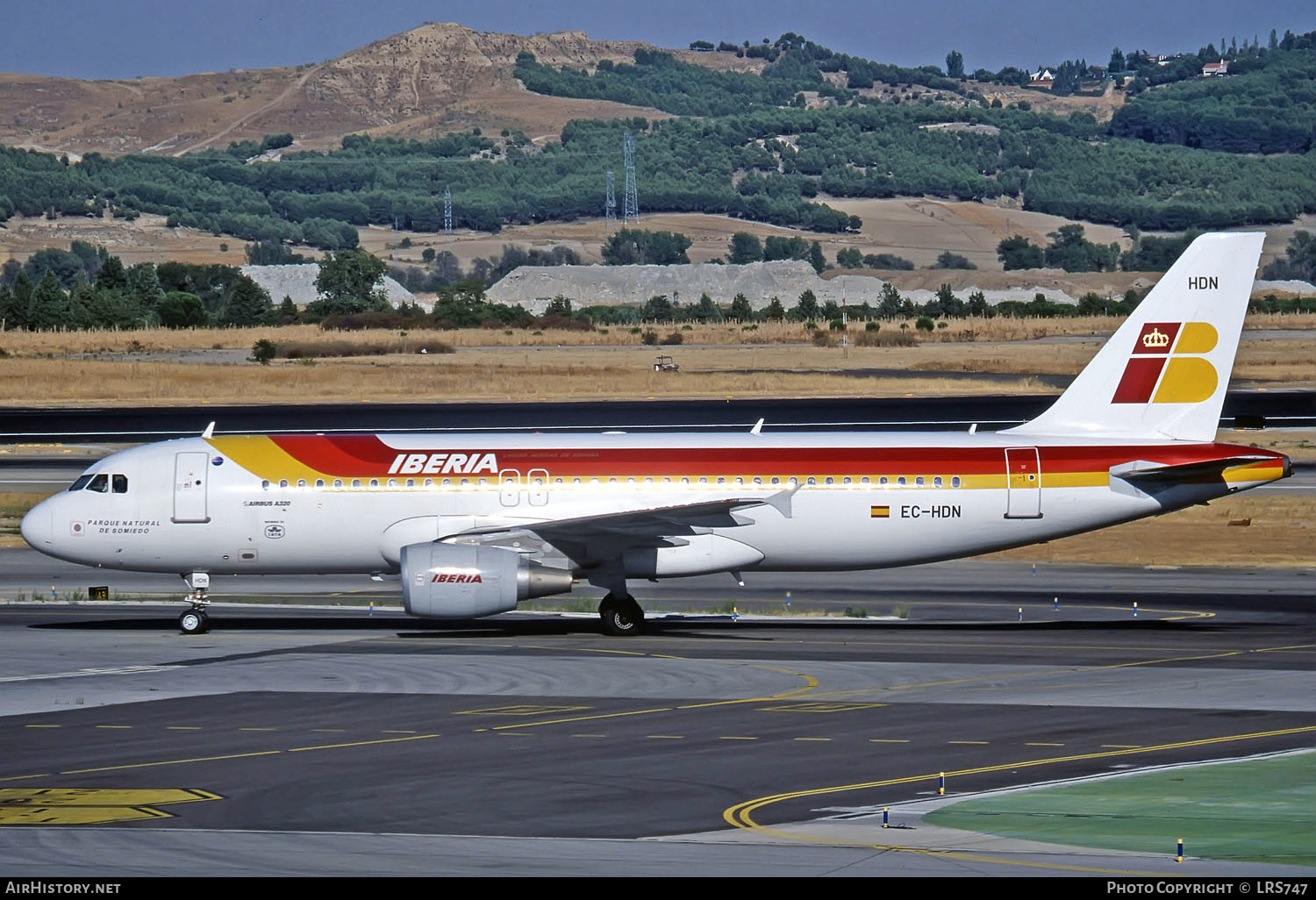 Aircraft Photo of EC-HDN | Airbus A320-214 | Iberia | AirHistory.net #298061